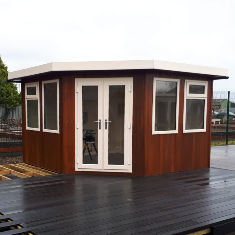 Bards 12' x 12' Oswald Bespoke Insulated Garden Room - Cedar