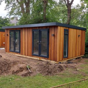 Bards 22' x 12' Othello Bespoke Insulated Garden Room - Cedar