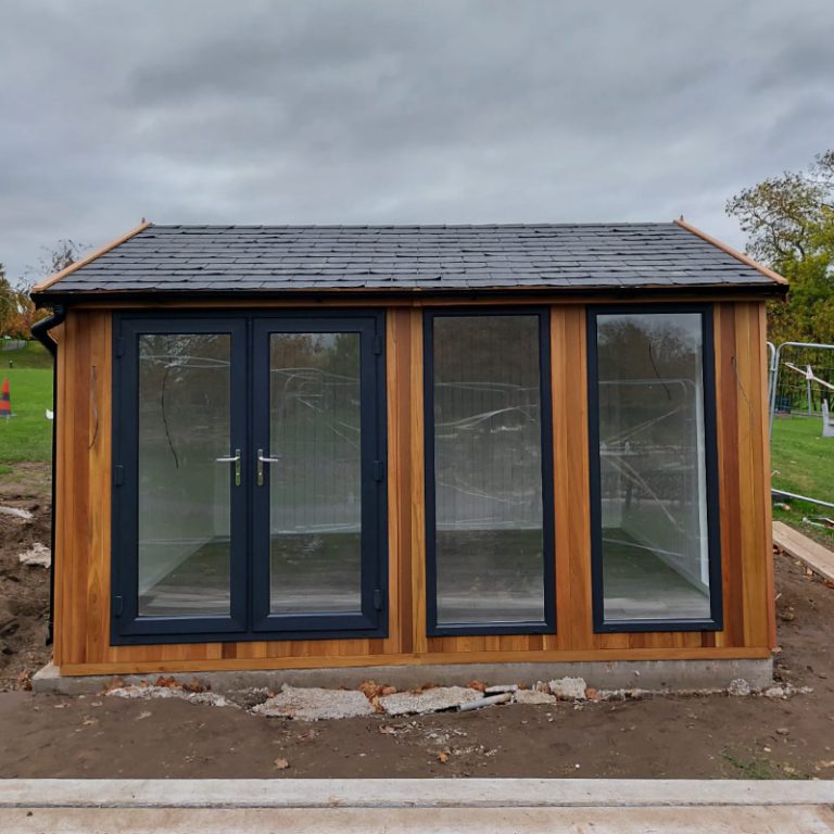 Bards 16' x 10' Portia Bespoke Insulated Garden Room - Cedar