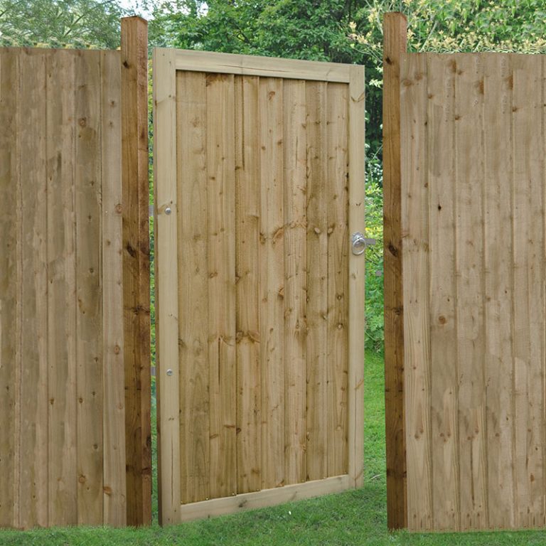 Forest 3' x 6' Featheredge Pressure Treated Wooden Side Garden Gate (0.92m x 1.8m)