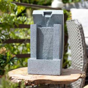 La Hacienda Kiso Column Water Feature