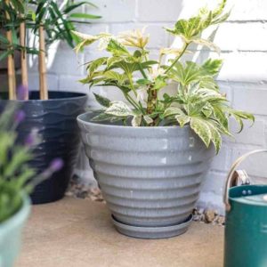 La Hacienda Grey Planter With In Built Saucer - 40 cm