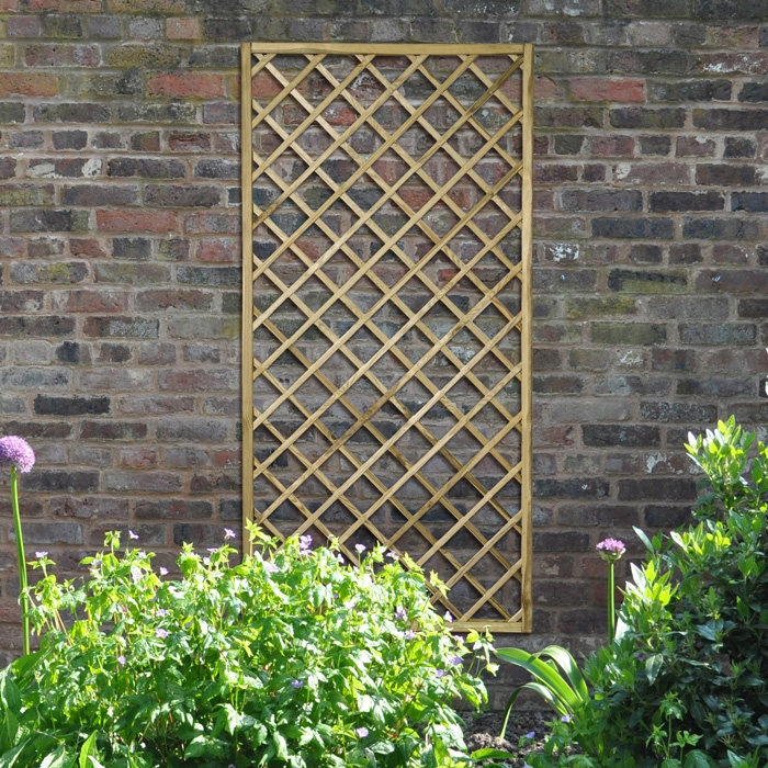 Hartwood 6' x 3' Diamond Lattice