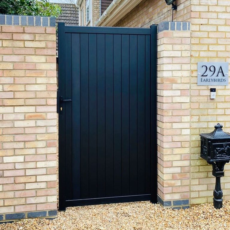 Devon Premium Metal Side Gate - Black