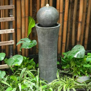 Cylindrical Cascading Water Fountain